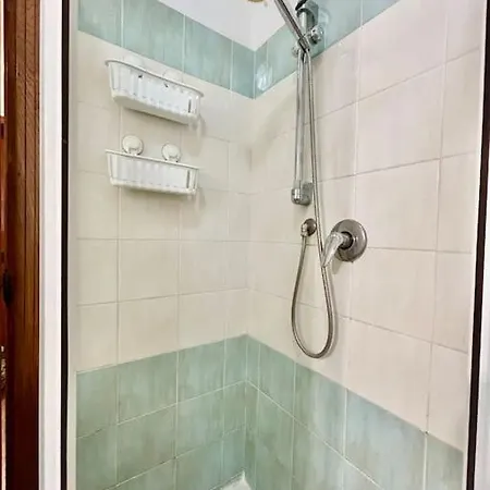 Nura's - Casa Ortensia Apartment
