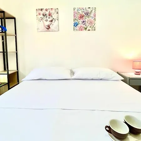 Nura's - Casa Ortensia Apartment